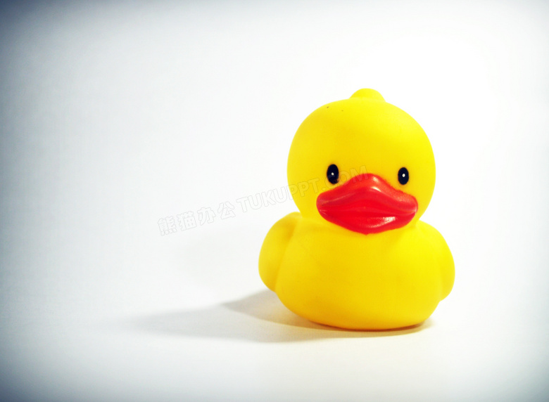 一只塑料材质的小黄鸭玩具高清图片