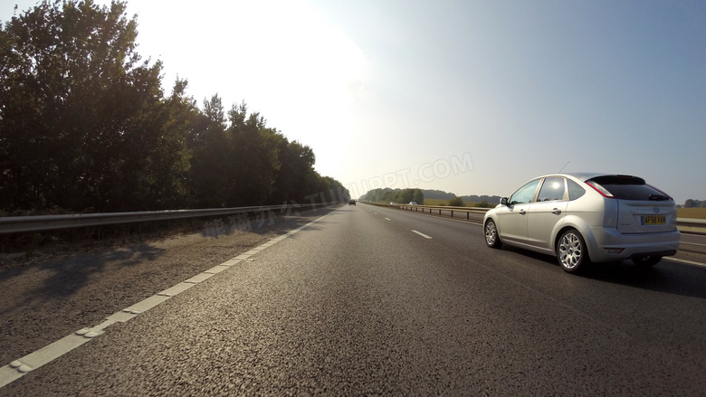 高速公路树木景观风光摄影高清图片