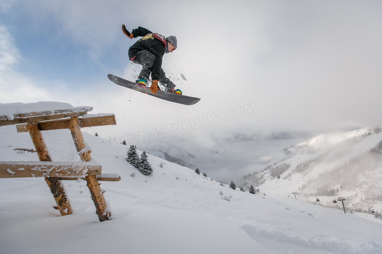 滑板滑雪极限运动人物摄影高清图片