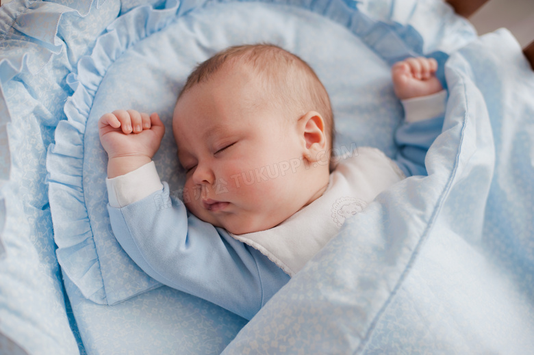 睡的很香的可爱小宝宝摄影高清图片