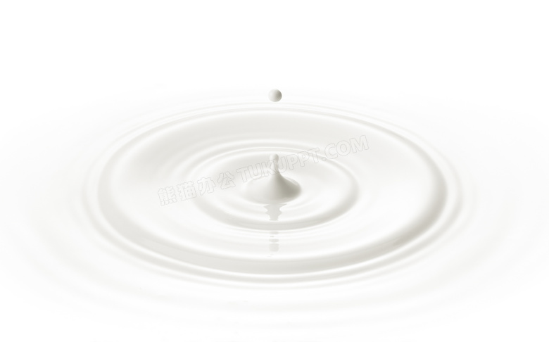 液态奶形成的波纹涟漪摄影高清图片