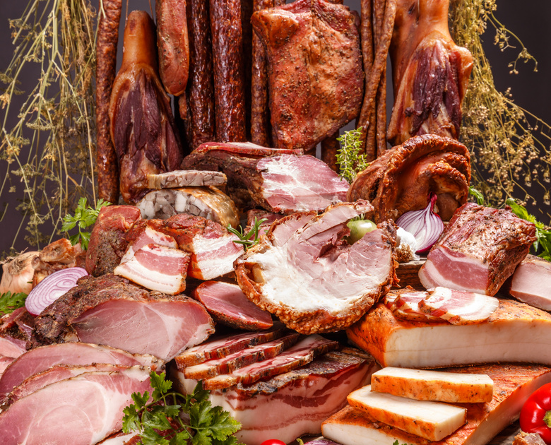 多种多样的肉制品特写摄影高清图片