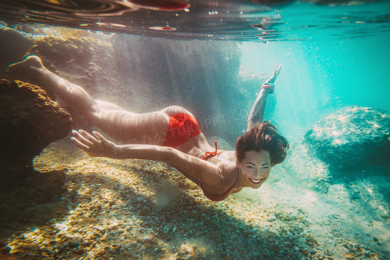 长腿美女人物水下写真摄影高清图片