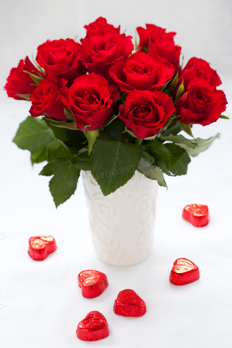 花瓶里的红色玫瑰花等摄影高清图片