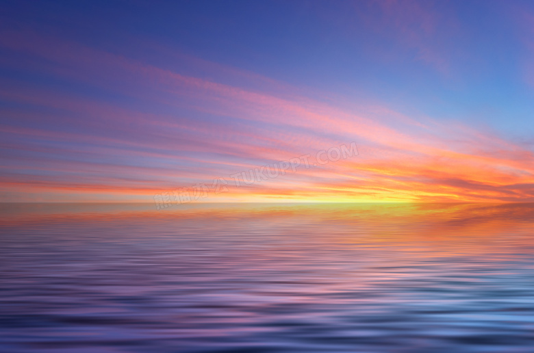 落日余晖与辽阔的海面摄影高清图片