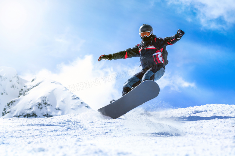 蓝天白云滑板滑雪运动人物高清图片