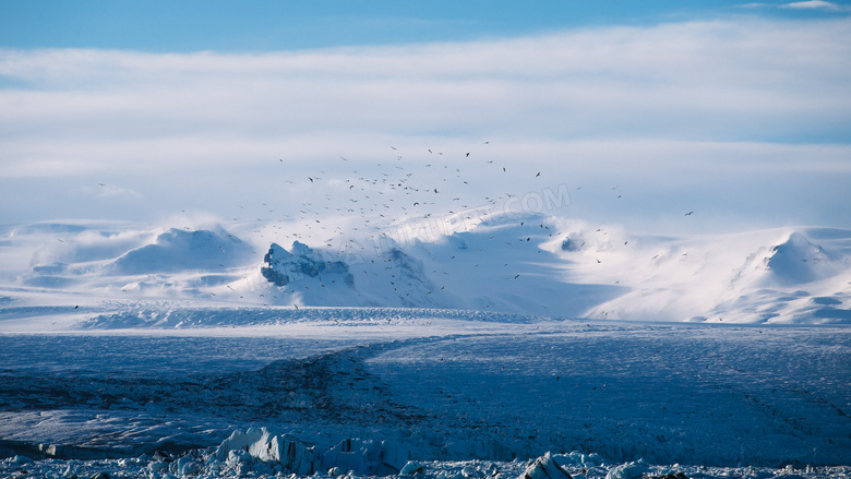 寒冷地区雪山自然风光摄影高清图片