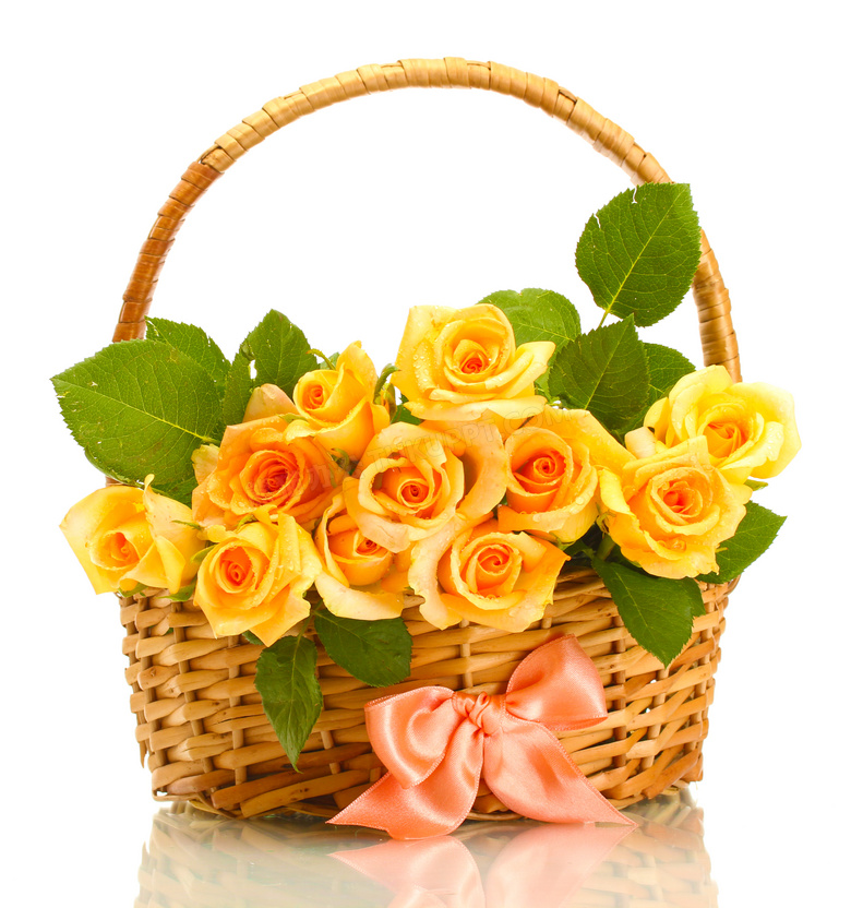 放在花篮里的黄玫瑰等摄影高清图片