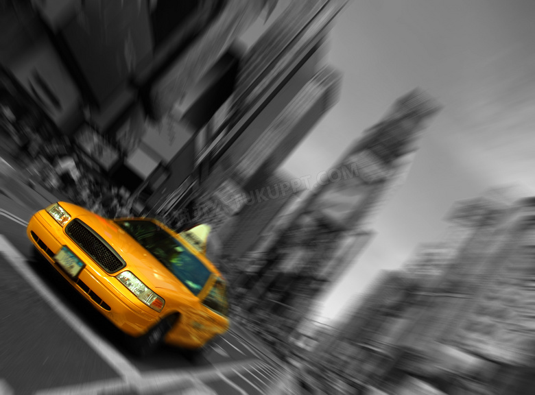 穿梭于城市街道中的出租车高清图片