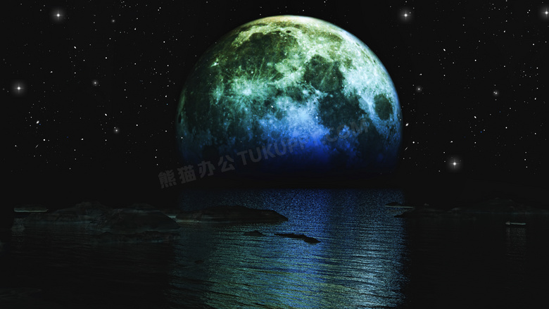 夜晚星星月球与水面倒影等高清图片
