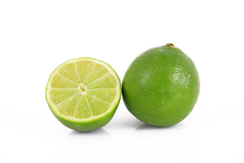 两个绿色柠檬静物特写摄影高清图片