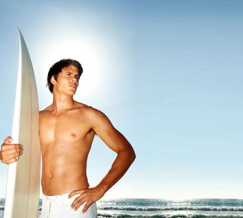大海冲浪板与肌肉型男摄影高清图片