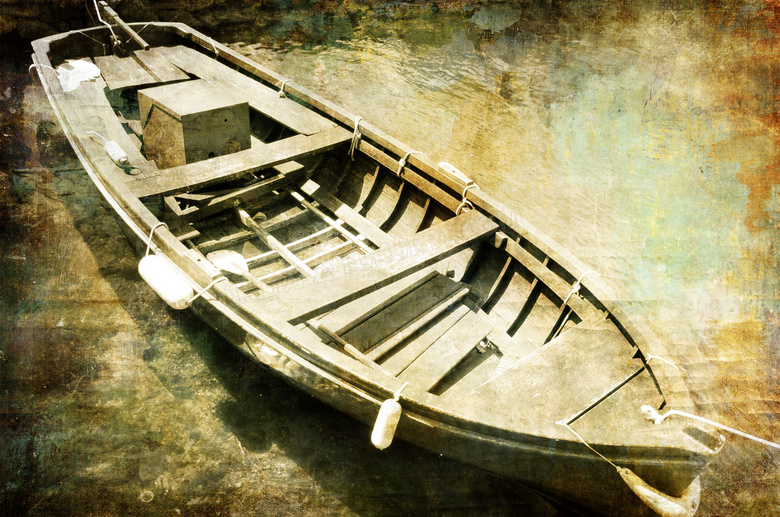 颓废破旧小木船高清图片