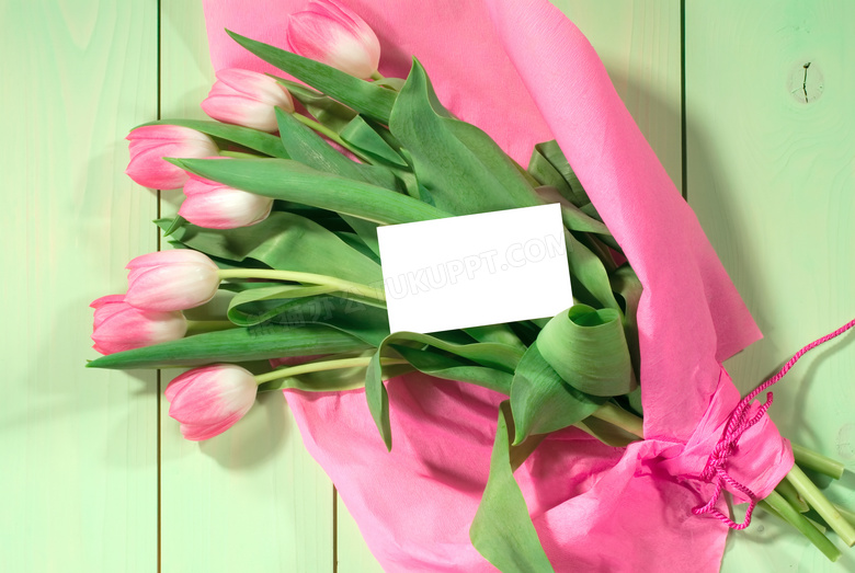 空白卡片与郁金香花束高清摄影图片