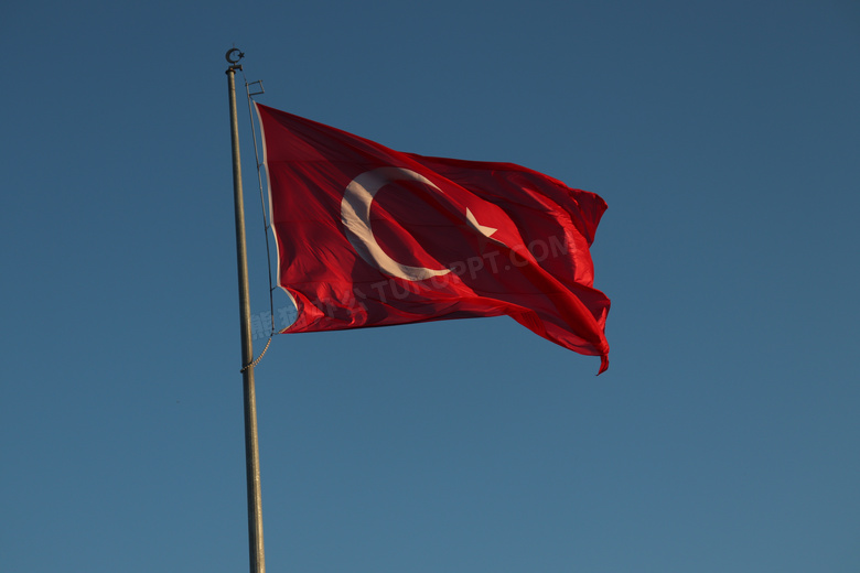 飘扬土耳其旗帜图片