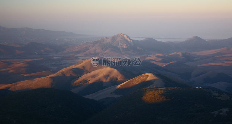 蓝色 山 日光