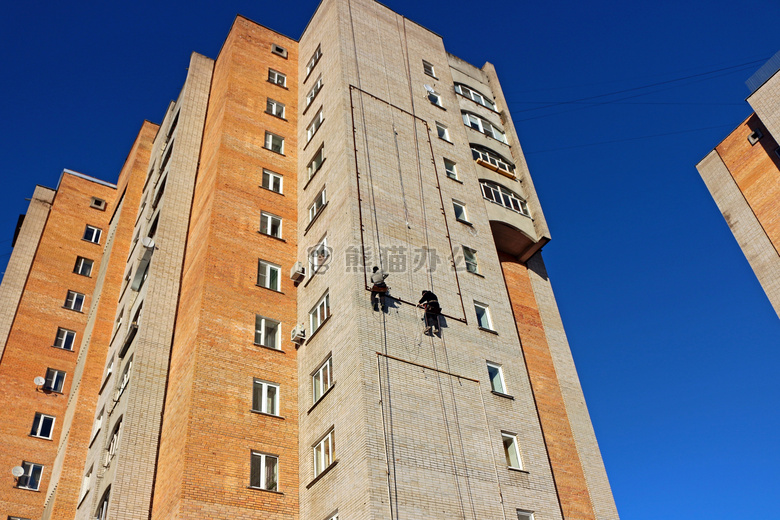 建筑学 建筑 低的