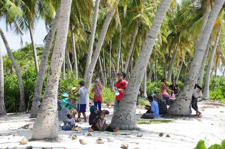 海滩 儿童 椰子