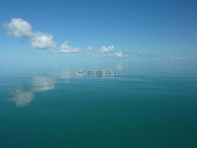 海洋 天空 平的