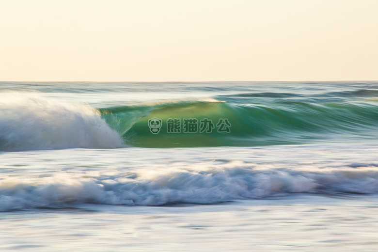 海滩 波浪