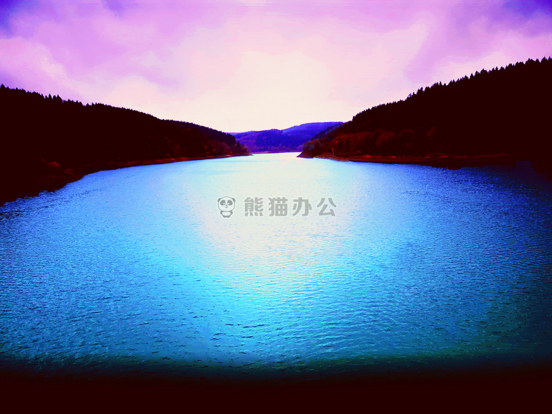 本作品内容为湖格式为jpg大小7mb图片尺寸为4000x2438源文件无水印