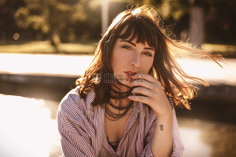有吸引力的 美丽的 女孩