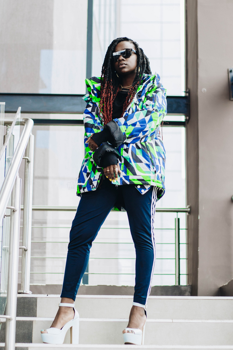 当代的 面部 表达 