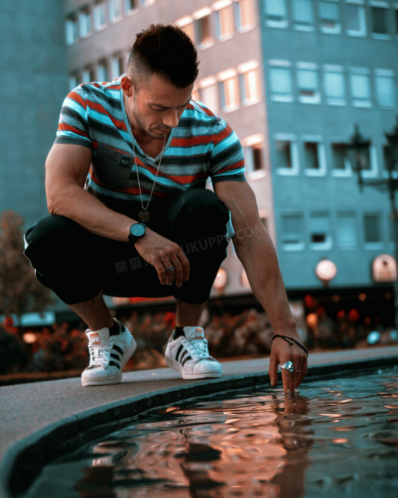 成人 城市 挖出来的 