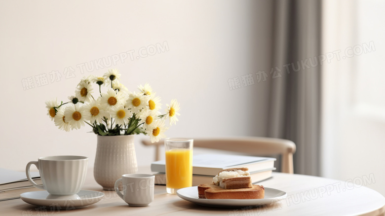 简洁室内书桌早餐自然写实摄影