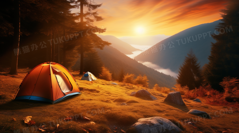 秋季傍晚在山坡草地上搭帐篷露营美景摄影图