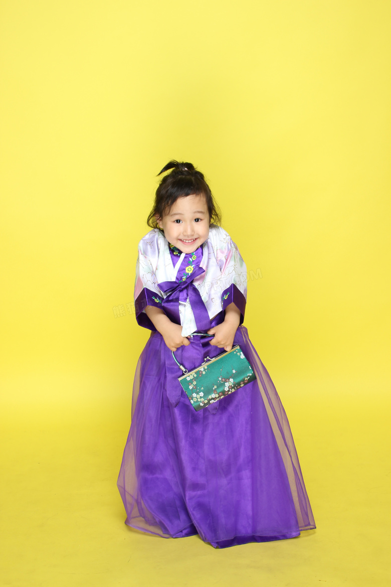 朝鲜民族服装女孩图片