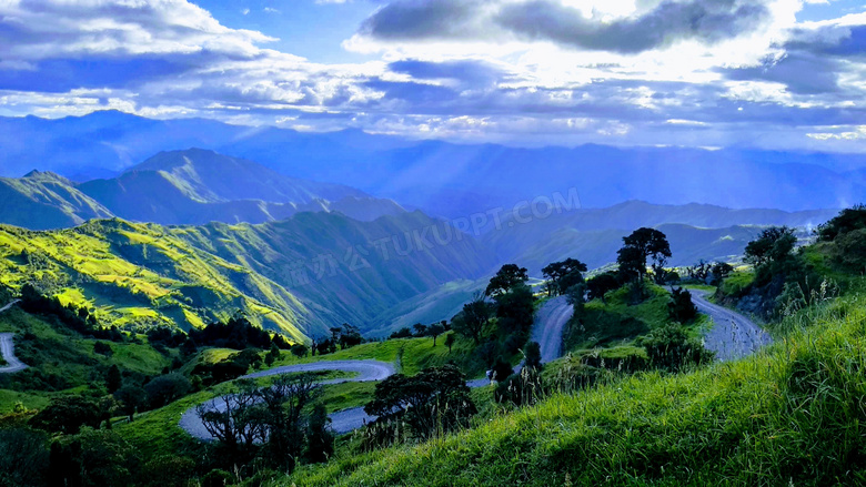 绿色山脉风景图片