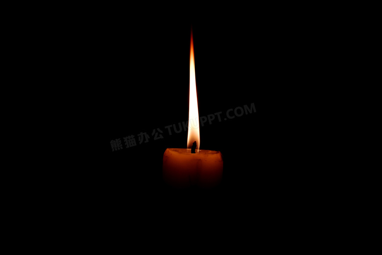 黑夜红蜡烛火苗图片