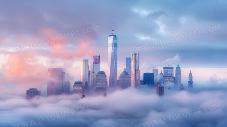 云雾中的城市建筑图片