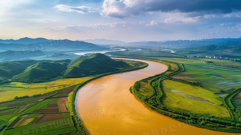 蓝天白云下的黄河景色图片