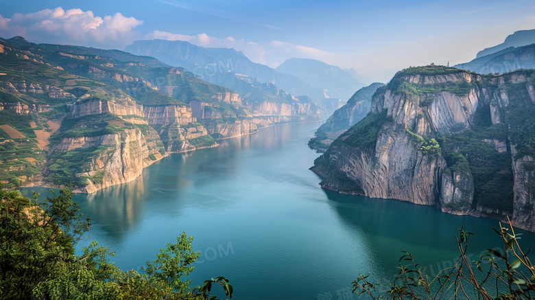 蓝天白云长江自然风景图片