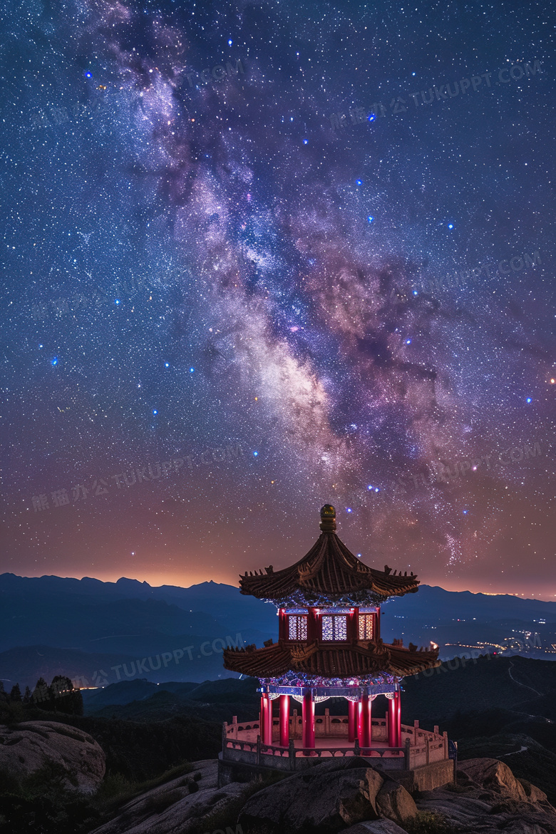 星空下的中式塔楼图片