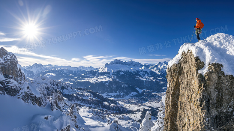 冬天雪山登山攀岩运动图片