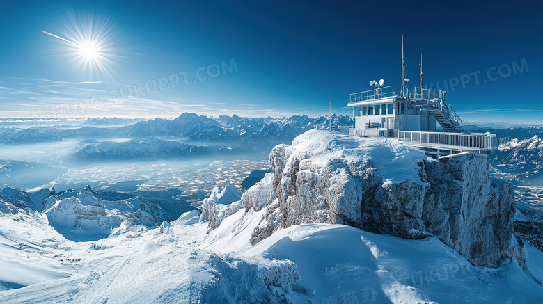 高山雪山山顶观测站图片