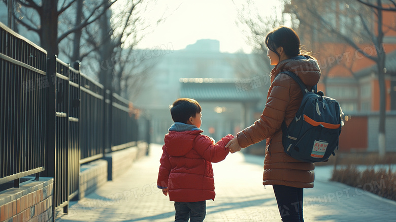 母亲接送学生孩子上学放学图片