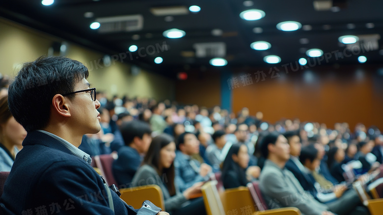 正式场集会观众图片