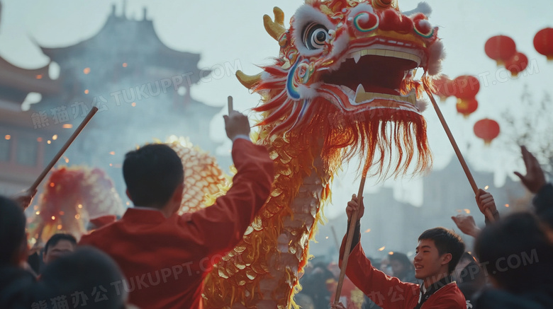 新年春节街头舞龙图片