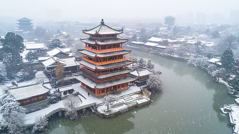 雪天冬天老式建筑物下雪雪景图片