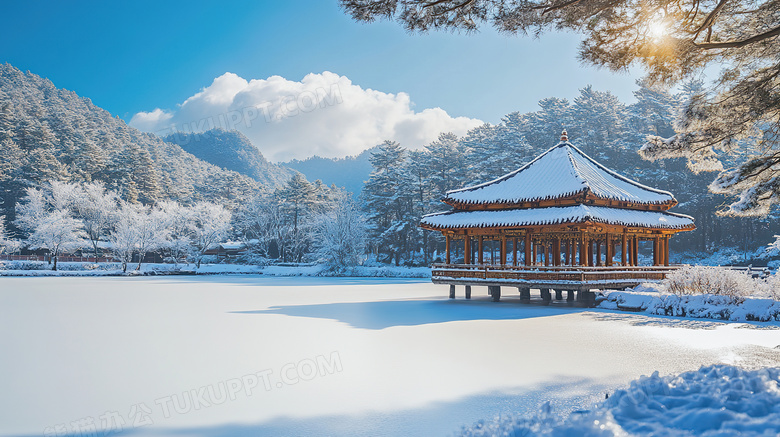 冬天湖泊凉亭雪景图片