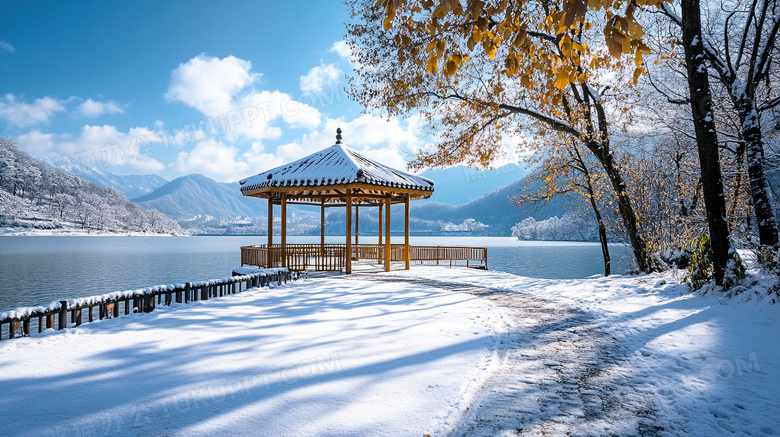 冬天湖泊凉亭雪景图片