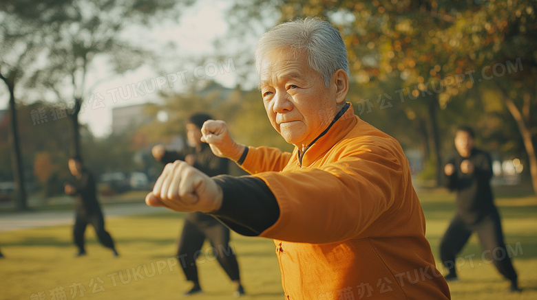 亚洲老人打太极拳锻炼图片