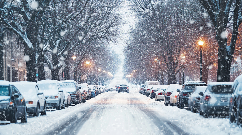 城市的下雪天图片