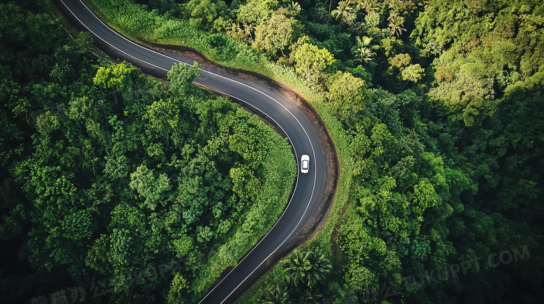 蜿蜒曲折的盘山公路远景图片