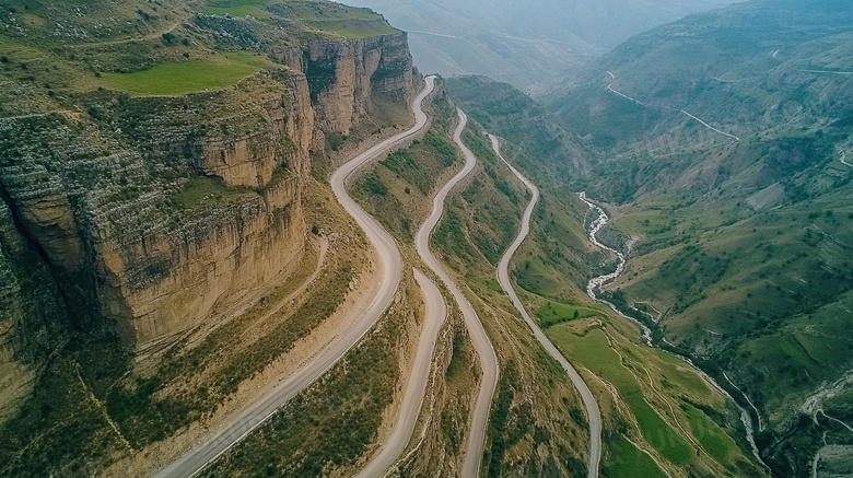 青山盘山公路风景大自然图片