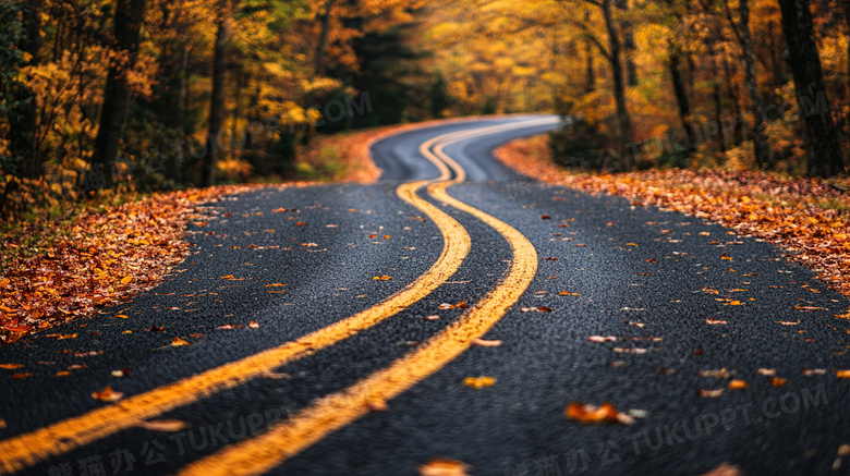 秋天盘山公路风景图片